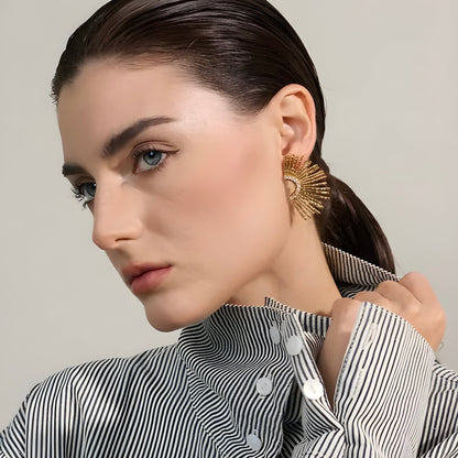 BEHI INDIGAMOND EARRINGS