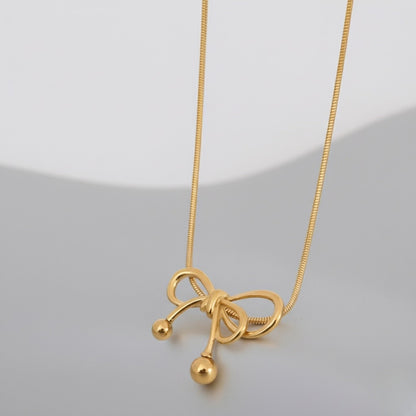 BEHI PAPILLON NECKLACE