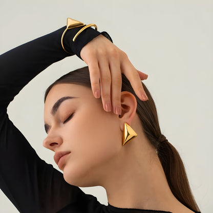 BEHI SANTOSH ca EARRINGS