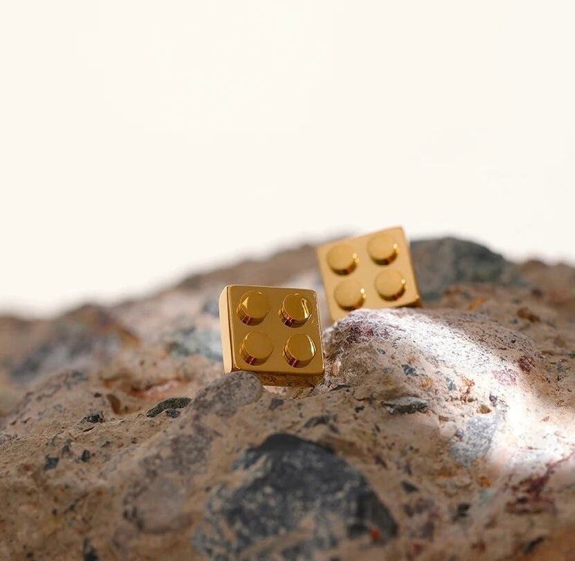 BEHI LEGO EARRINGS