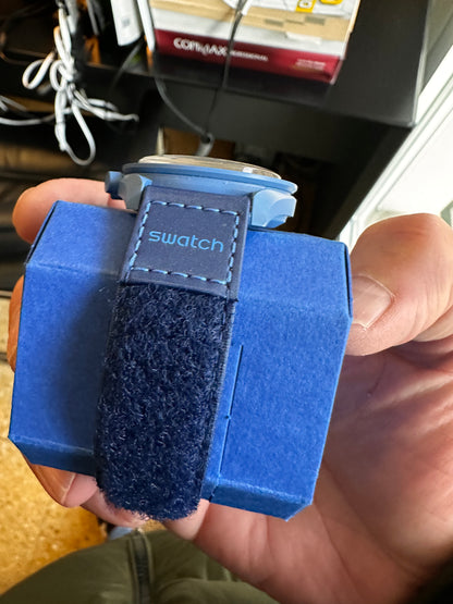 Orologio OmegaxSwatch Super Blue Moonphase Edizione Limitata S033N700