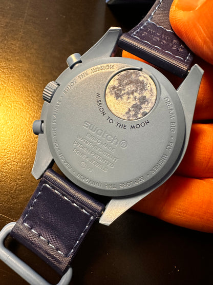 Orologio OmegaxSwatch Super Blue Moonphase Edizione Limitata S033N700