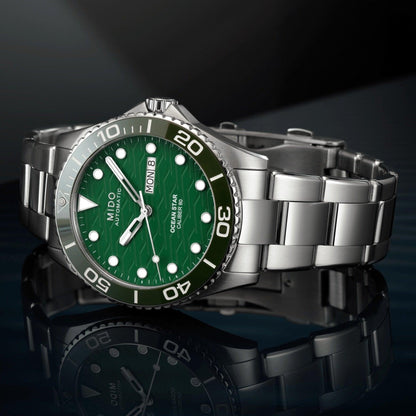 Mido orologio Ocean Star 200C 42,5mm verde automatico acciaio M042.430.11.091.00