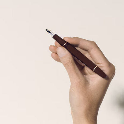 Montblanc stilografica Meisterstück bordeaux classique punta M 133014